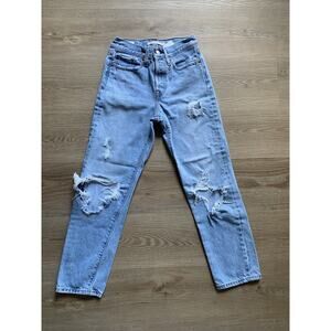 Levis Jeans Womens 24 Distressed Straight Premium Wedgie Button Fly Light Wash